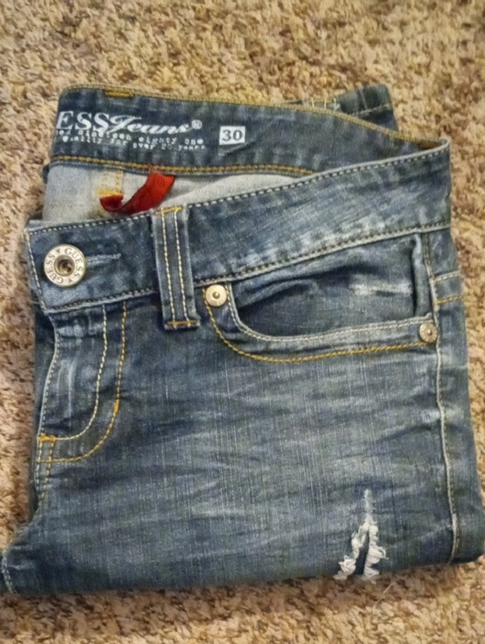 Guess Women's Faded Blue Skinny Jeans with Yellow Stitching